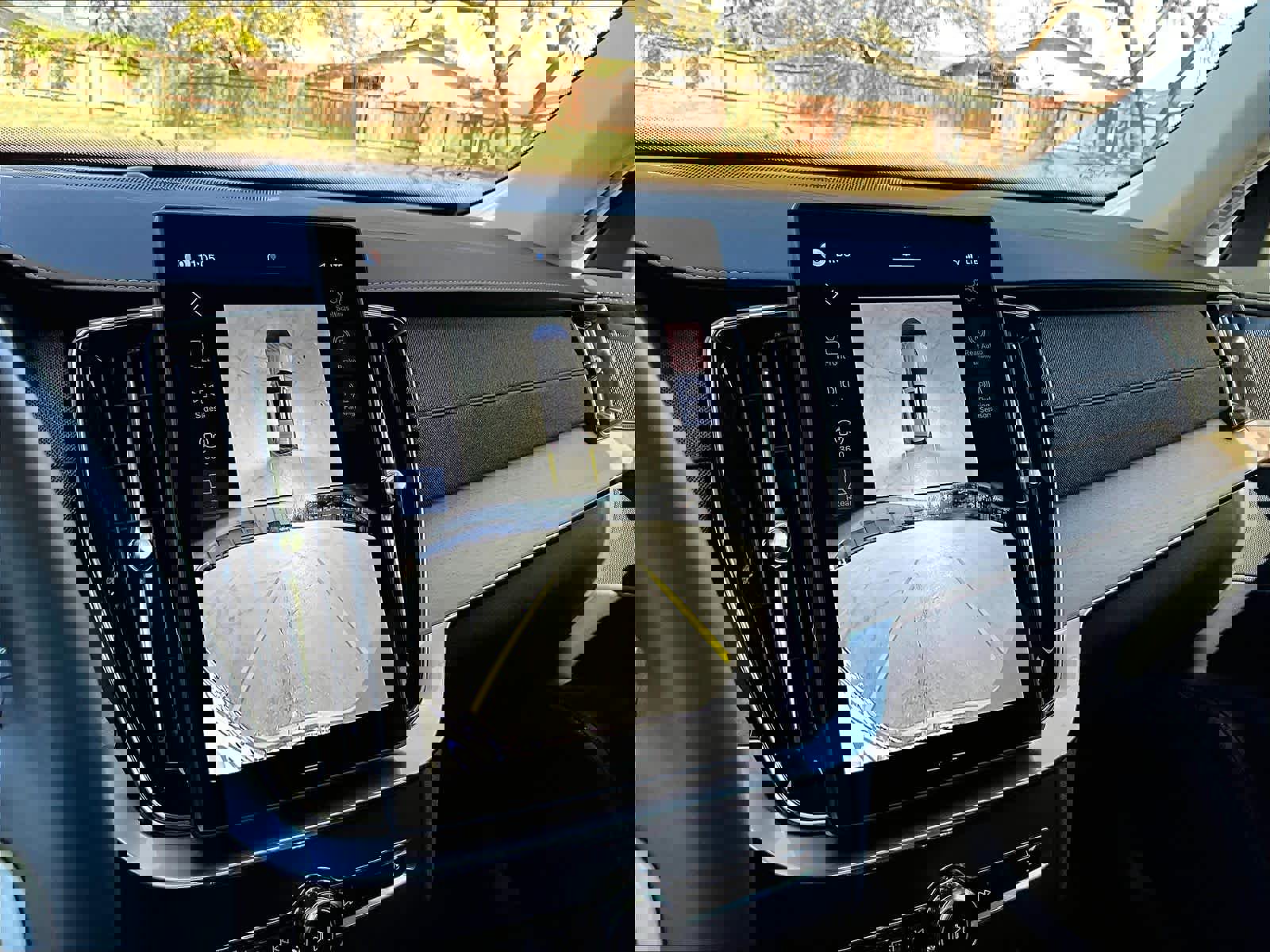 Used 2026 Volvo XC90 B6 Plus w/ Protection Package image 24