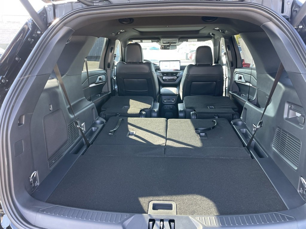 New 2026 Ford Explorer ST-Line w/ ST-Line Street Pack image 38