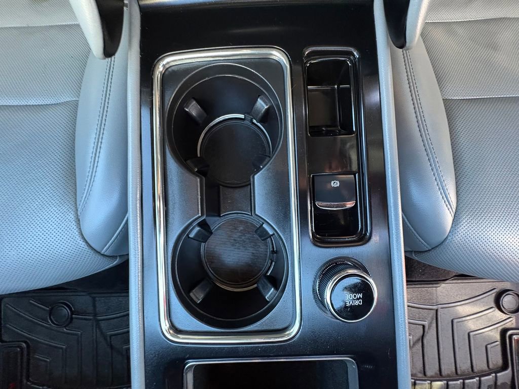 Certified 2021 Lincoln Corsair Reserve w/ Equipment Group 201A AWD/4WD image 11