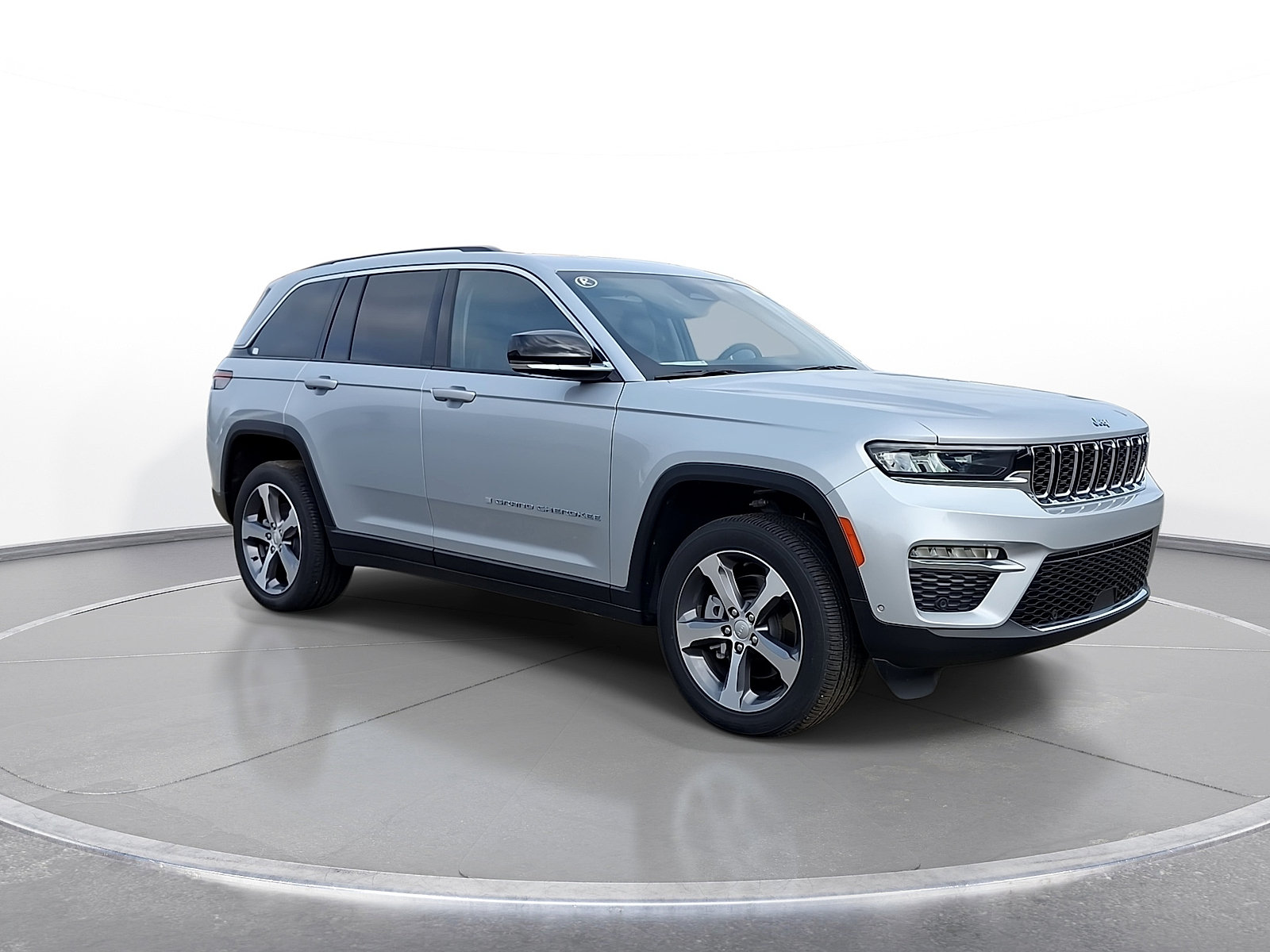 New 2024 Jeep Grand Cherokee Limited 4xe w/ Luxury Tech Group II AWD/4WD image 2