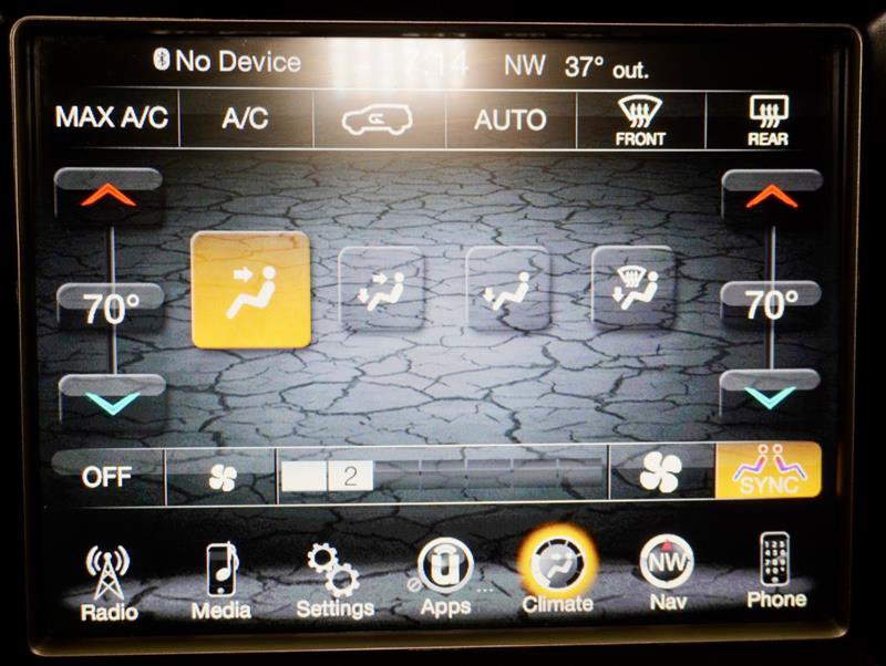 Used 2017 Jeep Grand Cherokee Laredo image 21