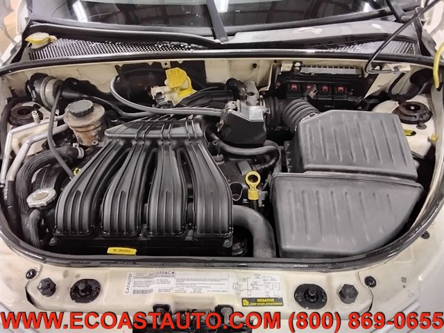 Used 2004 Chrysler PT Cruiser Limited FWD image 9