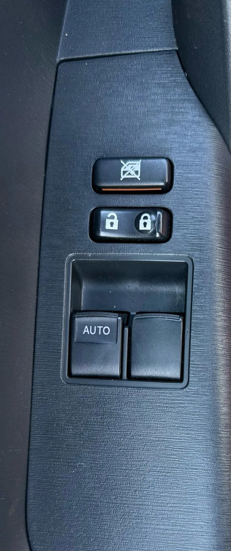 Used 2014 Scion tC 10 Series image 22