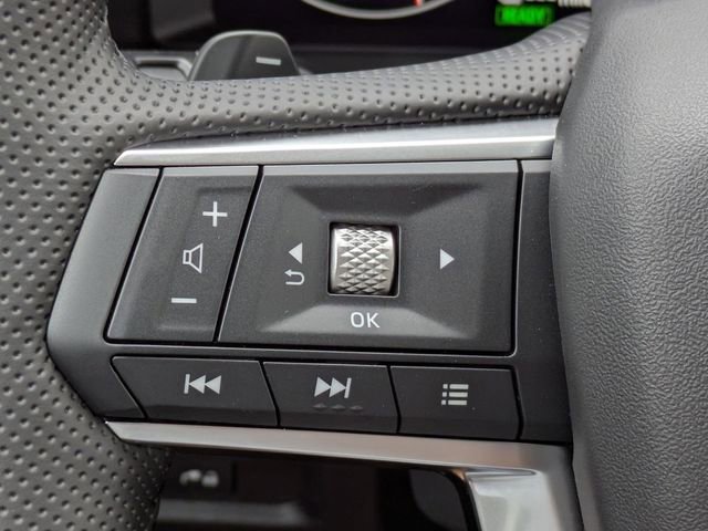 New 2025 Mitsubishi Outlander SEL image 28