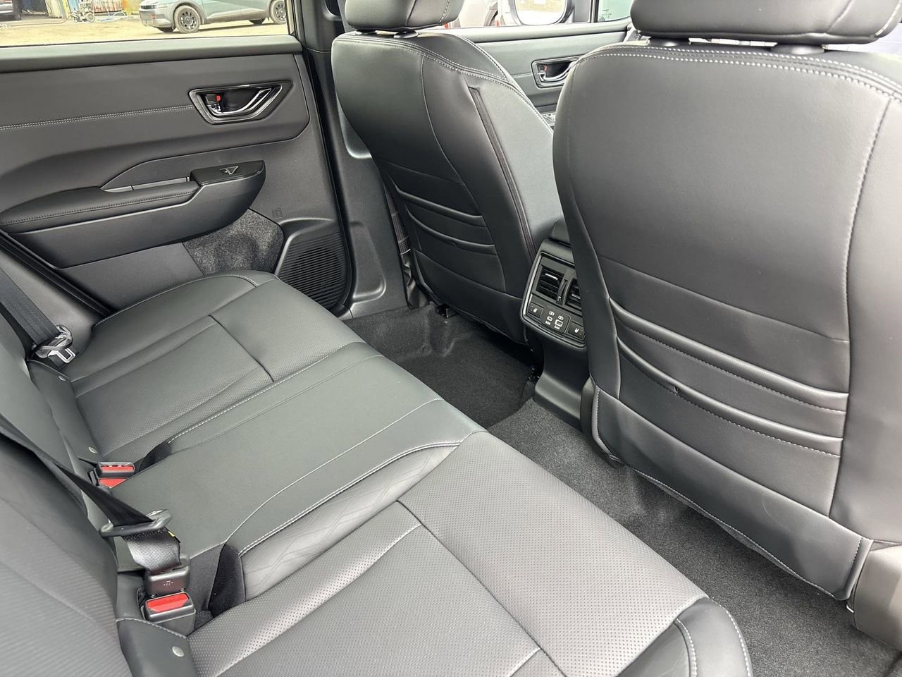 New 2026 Subaru Outback Touring XT AWD/4WD image 9