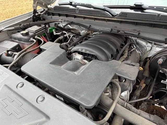 Used 2017 Chevrolet Silverado 1500 LT w/ All Star Edition image 28