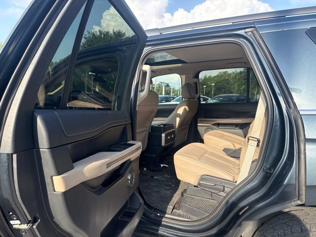 Certified 2023 Ford Expedition XLT RWD image 15
