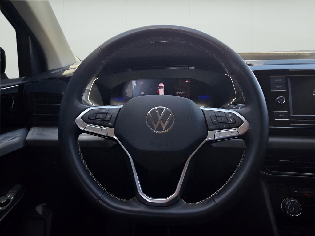 Used 2023 Volkswagen Taos S AWD/4WD image 13