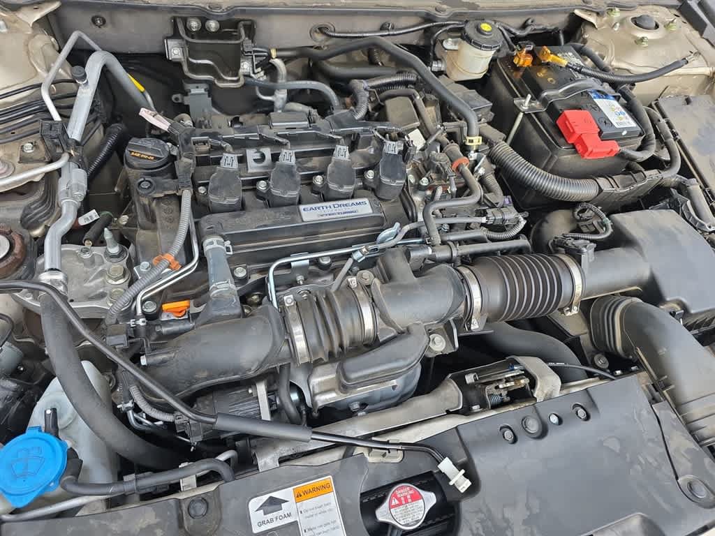 Certified 2018 Honda Accord EX image 29
