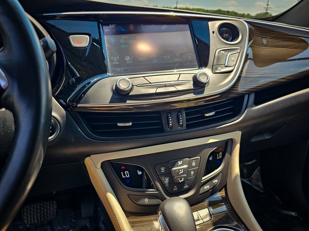 Used 2020 Buick Envision Premium AWD/4WD image 23
