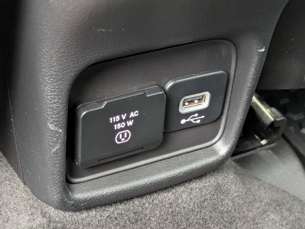 Used 2018 Jeep Compass Trailhawk w/ Navigation Group image 24