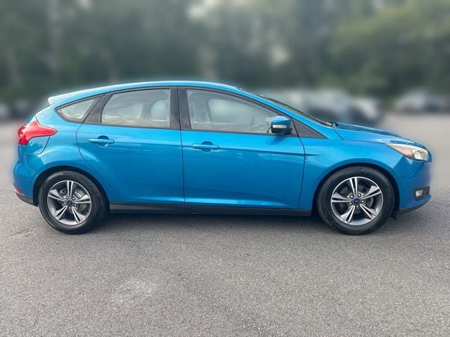 Used 2016 Ford Focus SE FWD image 9