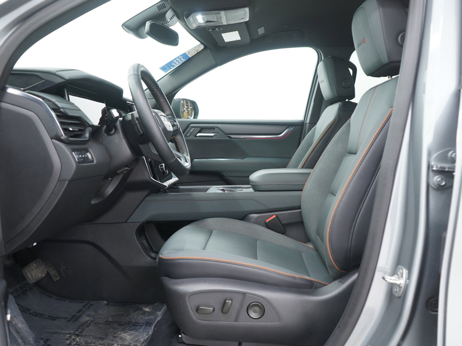 Used 2024 GMC Acadia AT4 w/ LPO, Floor Liner Package image 22