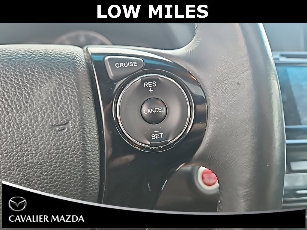 Used 2017 Honda Accord EX-L image 14