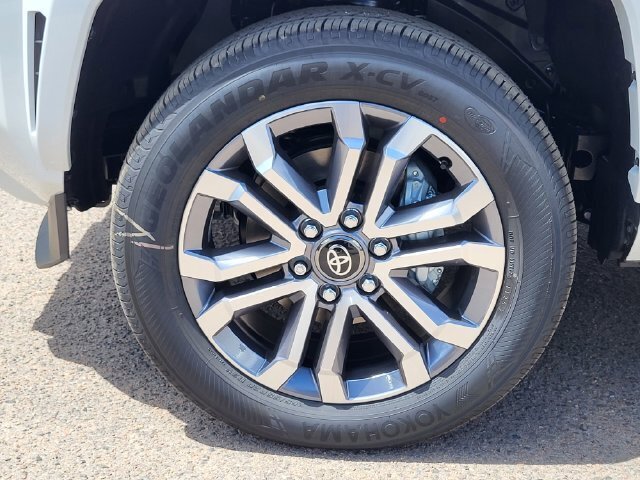 New 2026 Toyota 4Runner Limited AWD/4WD image 17