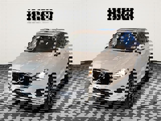 Used 2021 Volvo XC60 T5 Momentum w/ Premium Package image 4