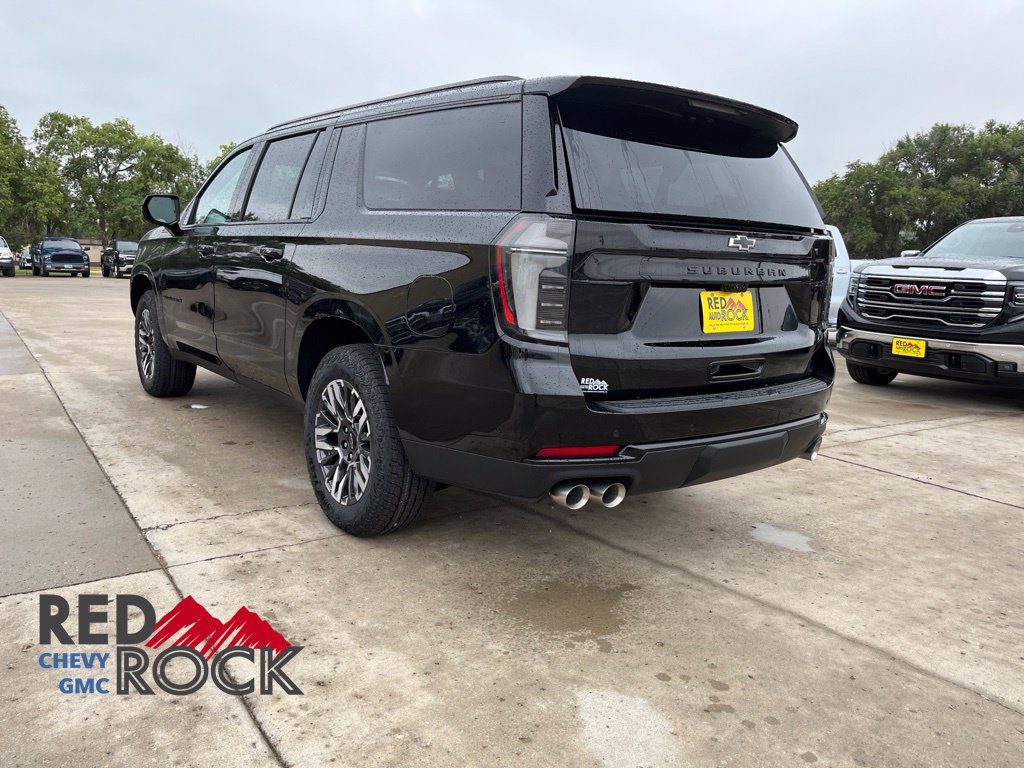 New 2026 Chevrolet Suburban Z71 w/ Z71 Off-Road Package AWD/4WD image 4