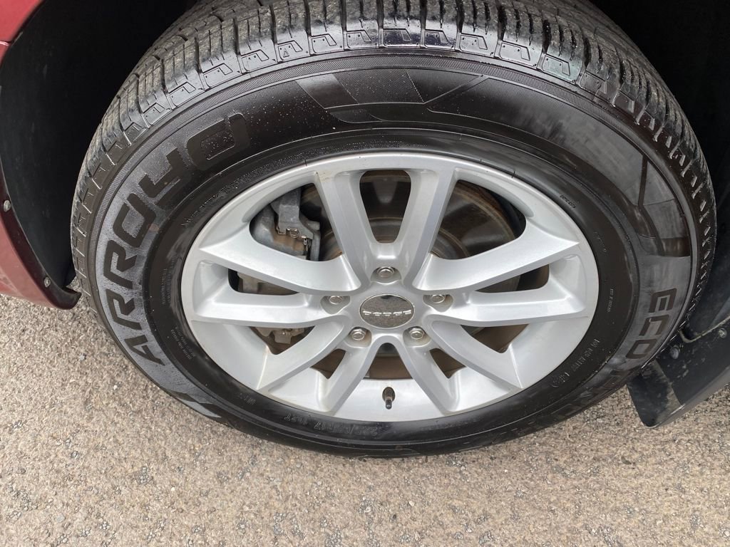 Used 2019 Dodge Grand Caravan SXT w/ Mopar Premium Addition Group image 9
