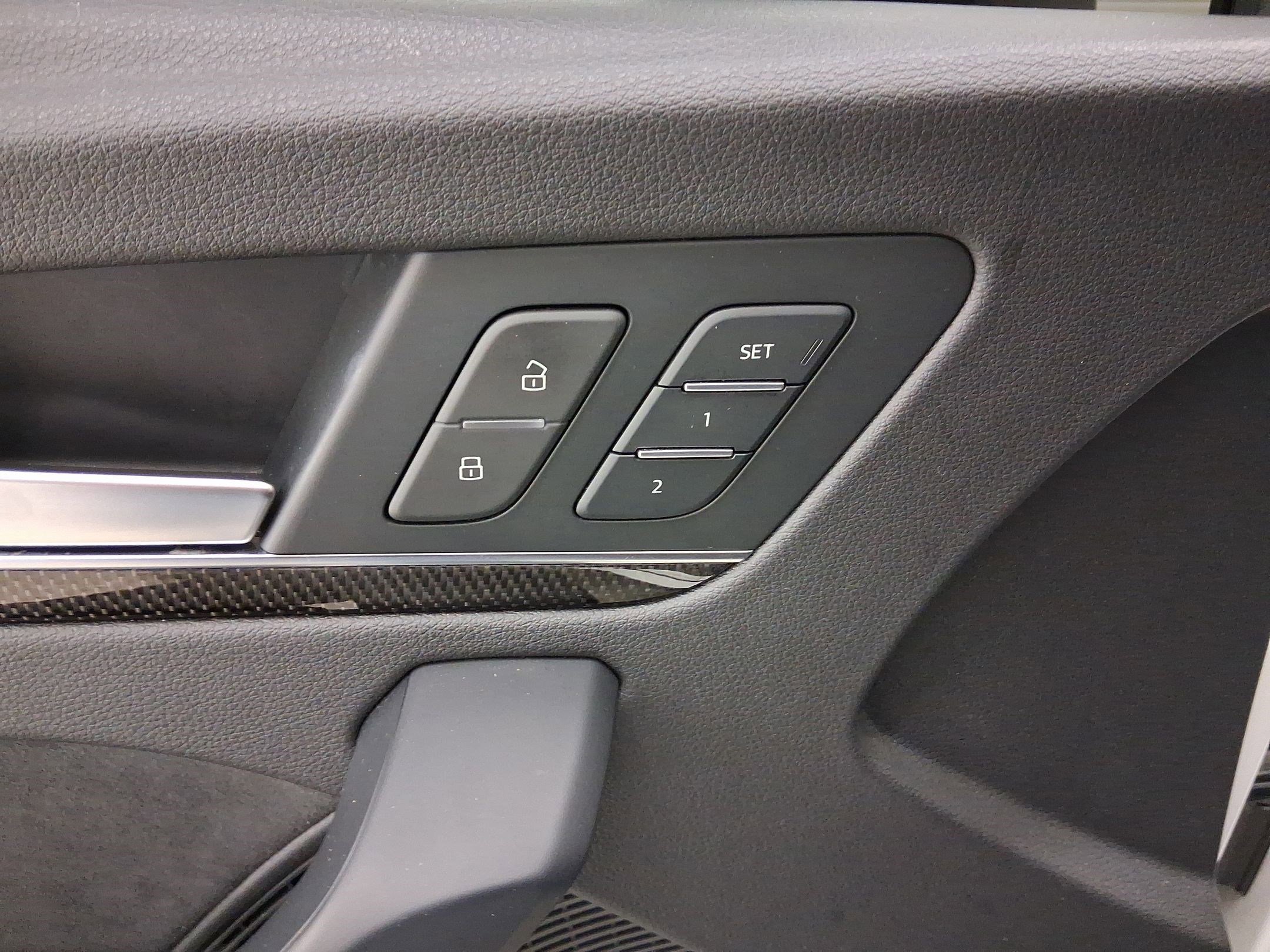 Used 2021 Audi SQ5 Prestige w/ Prestige Package image 12