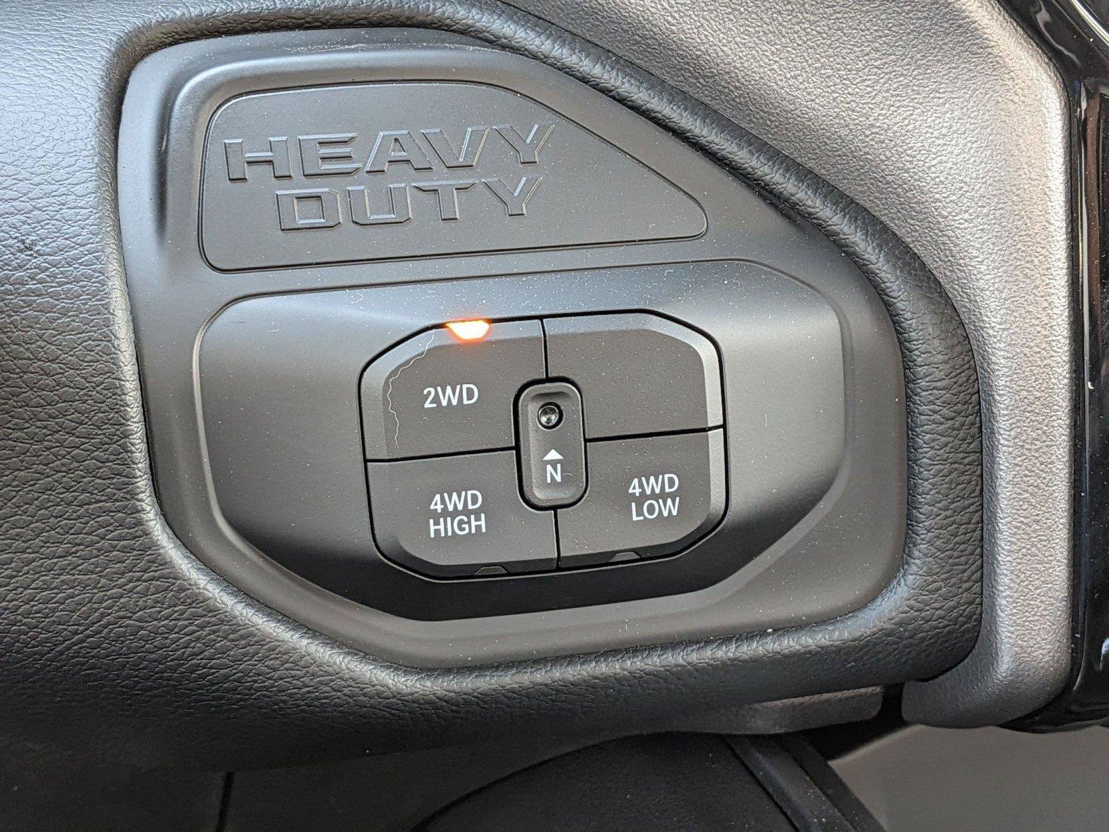 New 2026 RAM 2500 Big Horn AWD/4WD image 13
