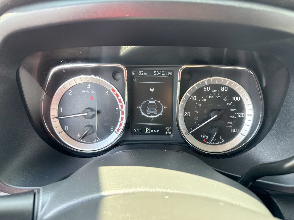 Used 2017 Nissan Titan Platinum Reserve AWD/4WD image 15
