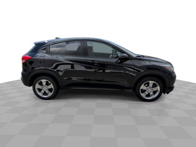 Used 2017 Honda HR-V EX image 9