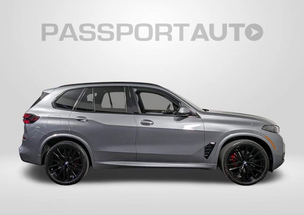 Certified 2024 BMW X5 xDrive40i w/ M Sport Package image 8