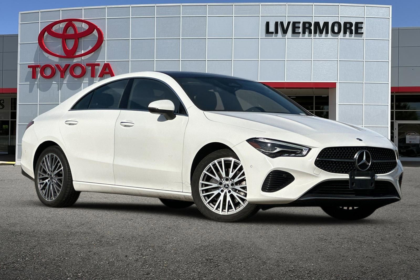Used 2025 Mercedes-Benz CLA 250 image 2