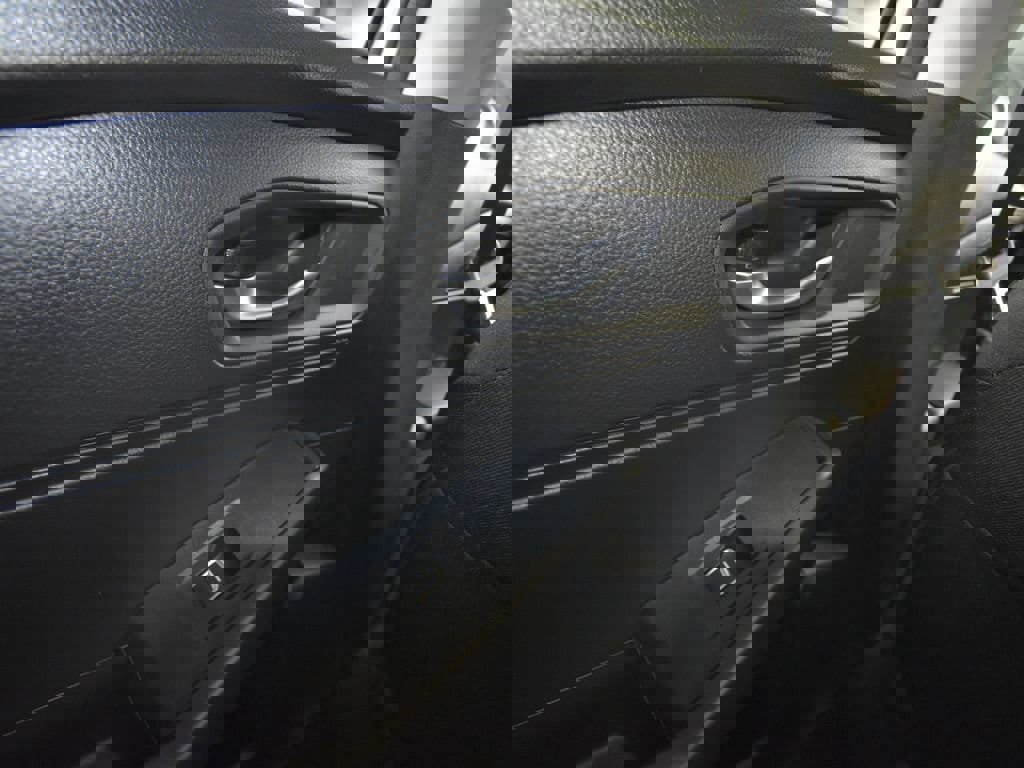 Used 2023 Honda Accord LX image 27