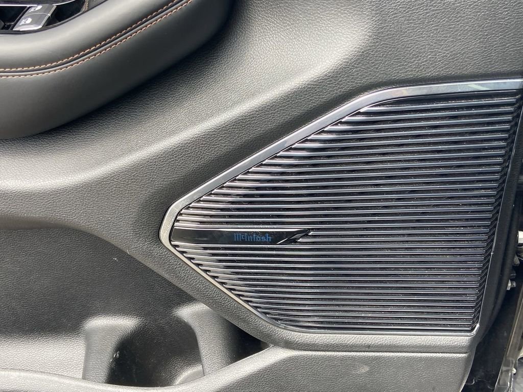 Used 2023 Jeep Grand Cherokee L Summit w/ Advanced Protech Group IV AWD/4WD image 21