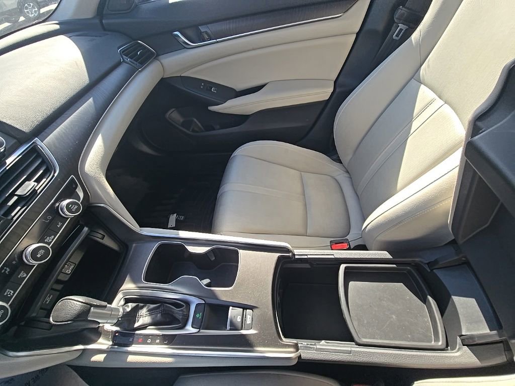 Certified 2019 Honda Accord EX image 23