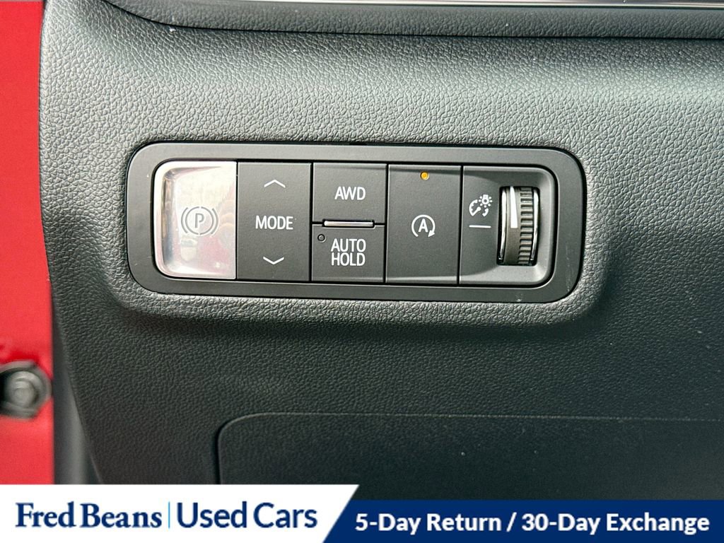 Used 2026 GMC Terrain Elevation w/ Elevation Premium Package image 12