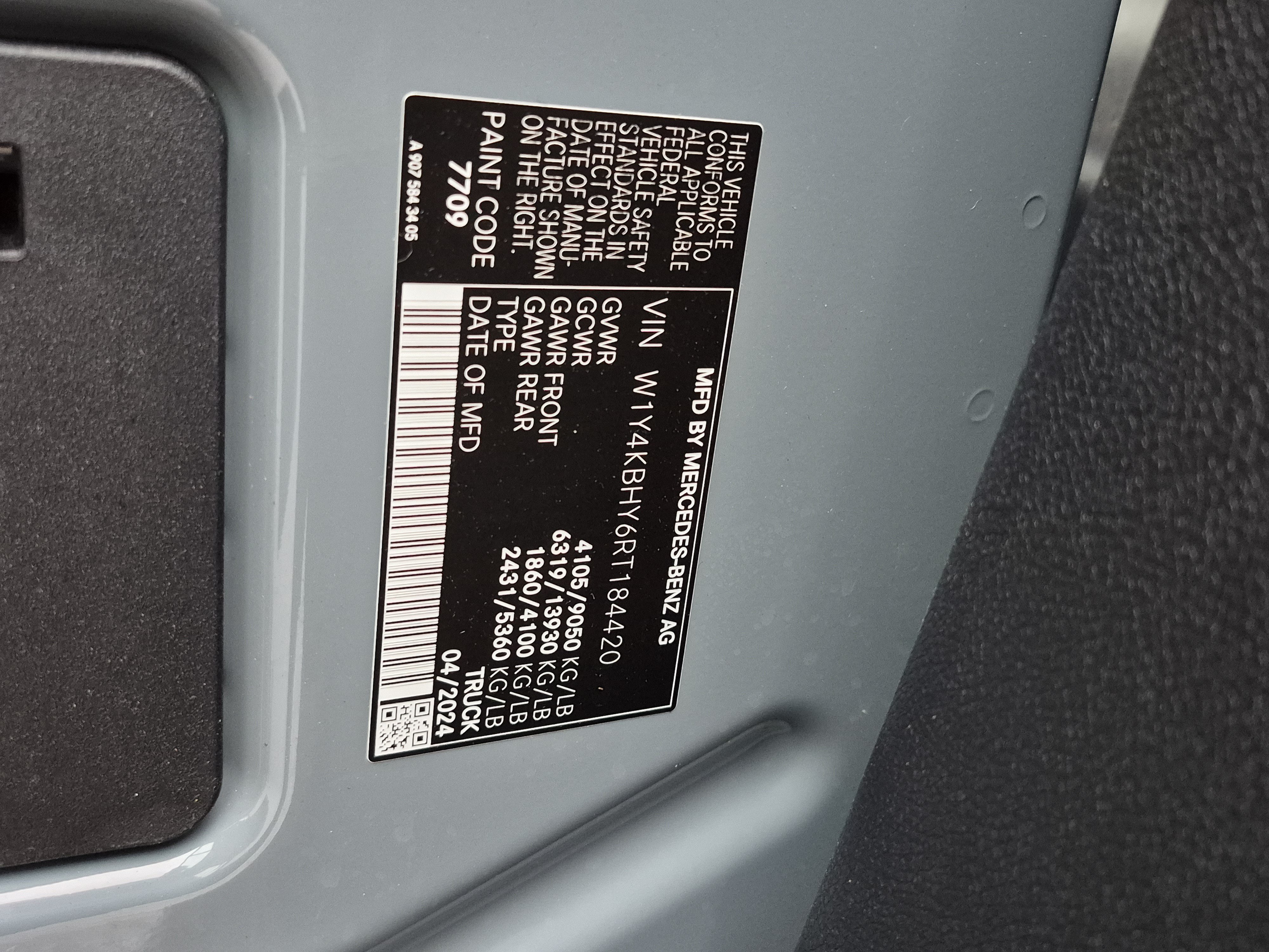 Used 2024 Mercedes-Benz Sprinter 2500 image 26