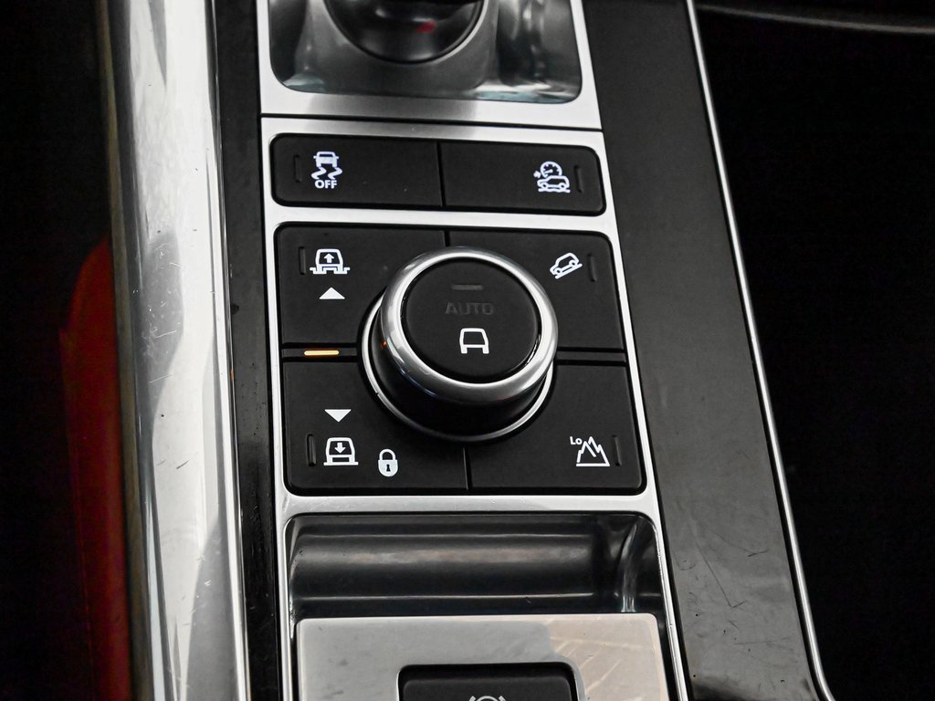 Used 2020 Land Rover Range Rover Sport HSE Dynamic image 34