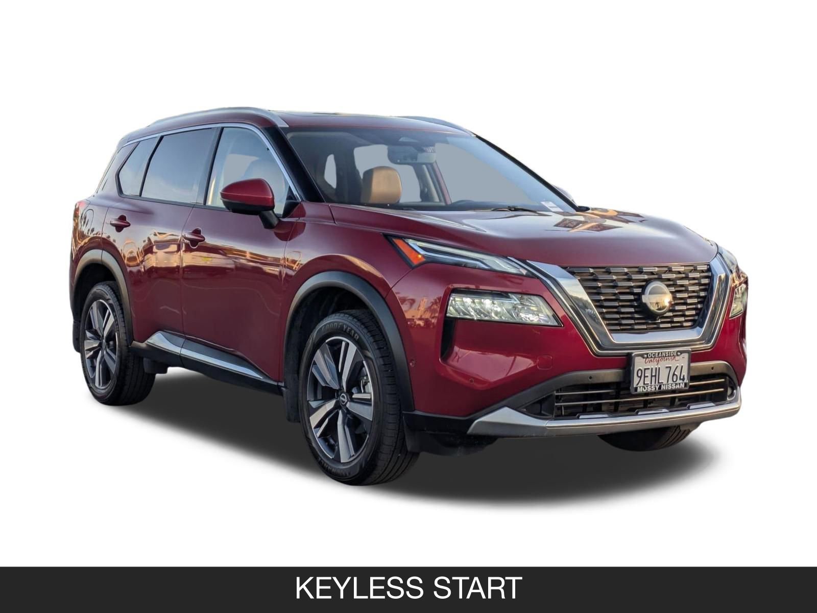 Used 2023 Nissan Rogue Platinum w/ Platinum Premium Package image 2