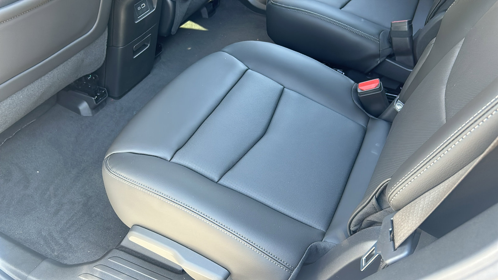 New 2025 Cadillac XT6 Premium Luxury w/ Technology Package image 19