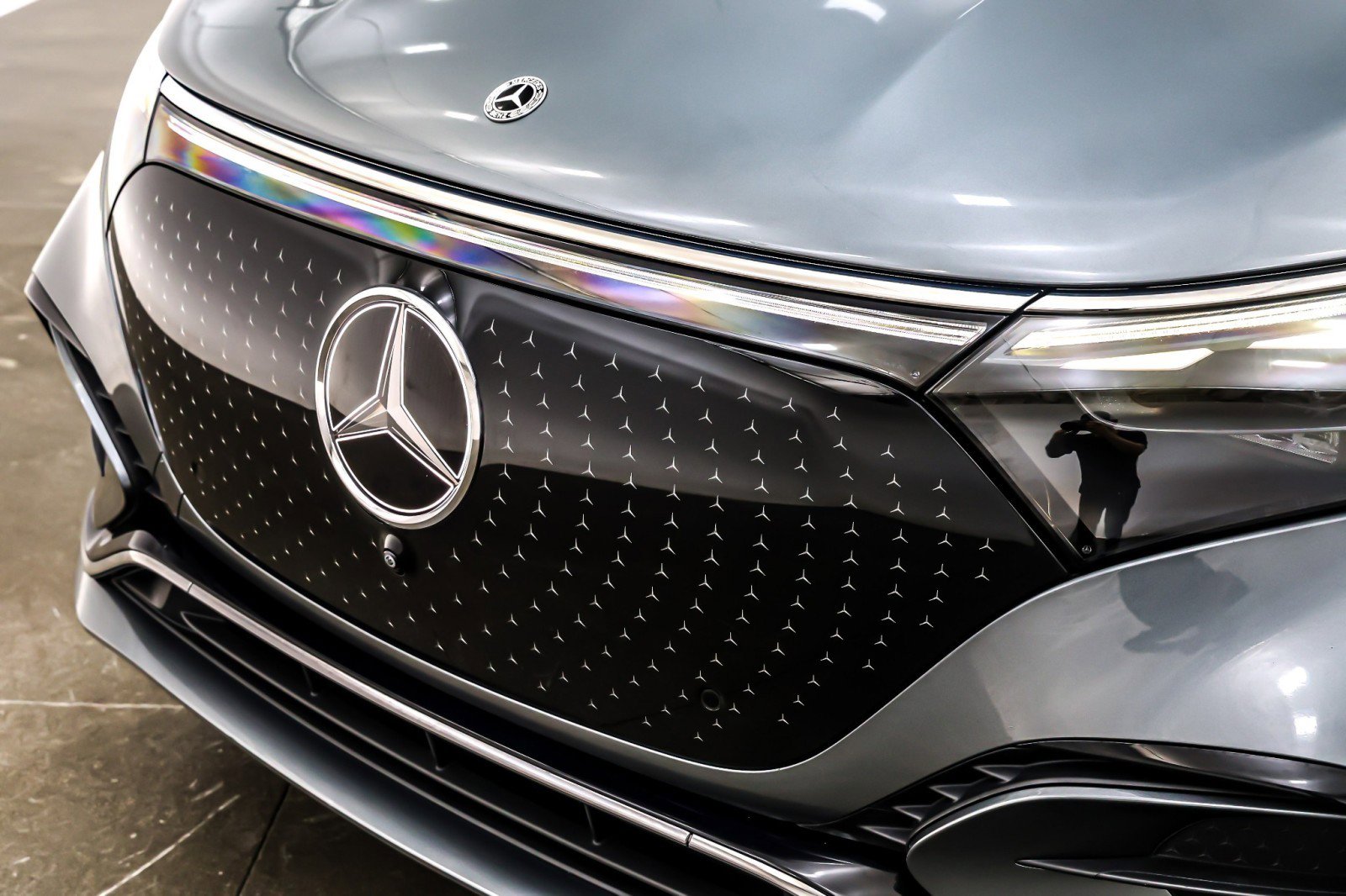 Used 2023 Mercedes-Benz EQS 450+ 4MATIC SUV image 12