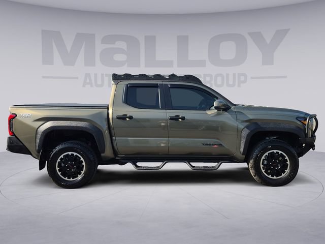 Used 2025 Toyota Tacoma TRD Off-Road w/ TRD Off Road Upgrade Package AWD/4WD image 6