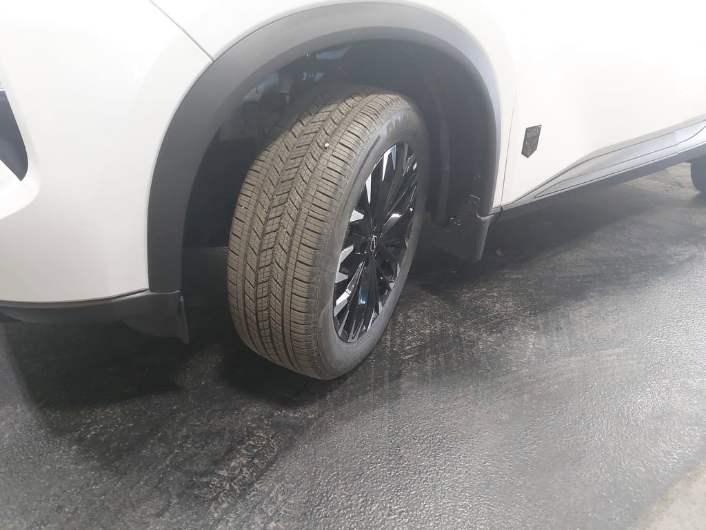 New 2026 Nissan Rogue Dark Armor AWD/4WD image 33
