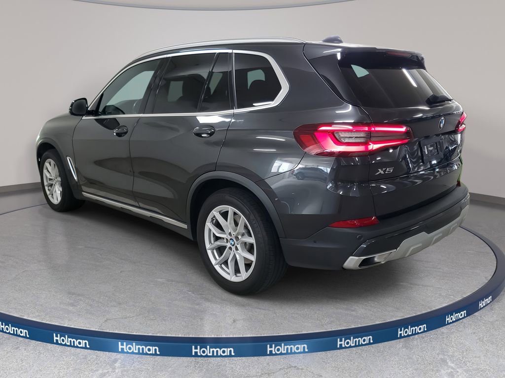 Certified 2023 BMW X5 sDrive40i w/ Executive Package image 4