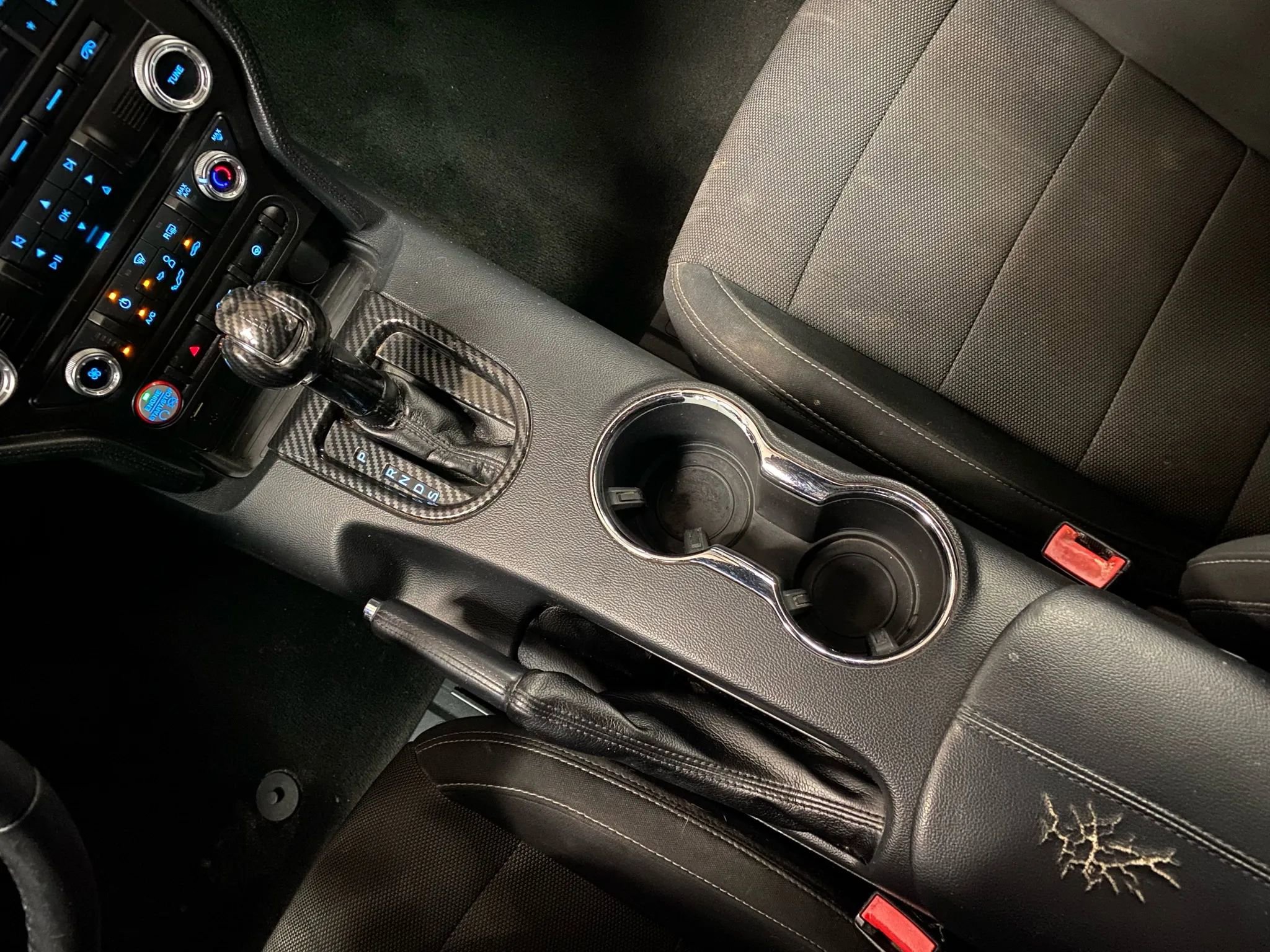 Used 2017 Ford Mustang Coupe image 13