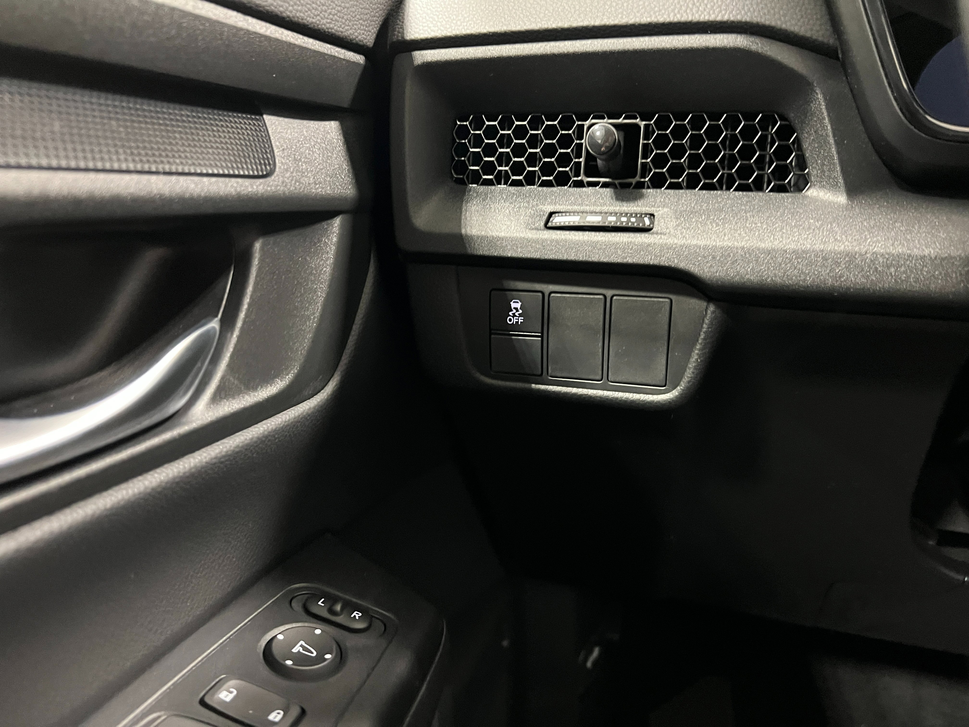 New 2025 Honda CR-V LX image 16