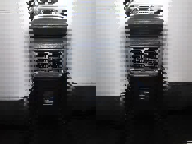 Used 2022 Toyota RAV4 XLE w/ Convenience Package image 21