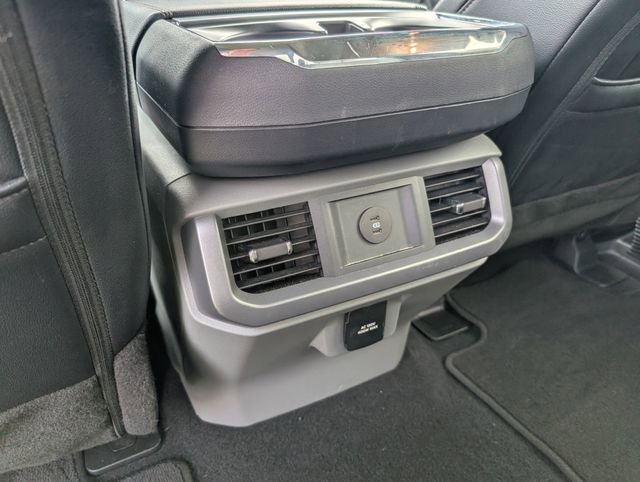 Used 2025 Ford F150 Lariat w/ Equipment Group 501A Mid image 23