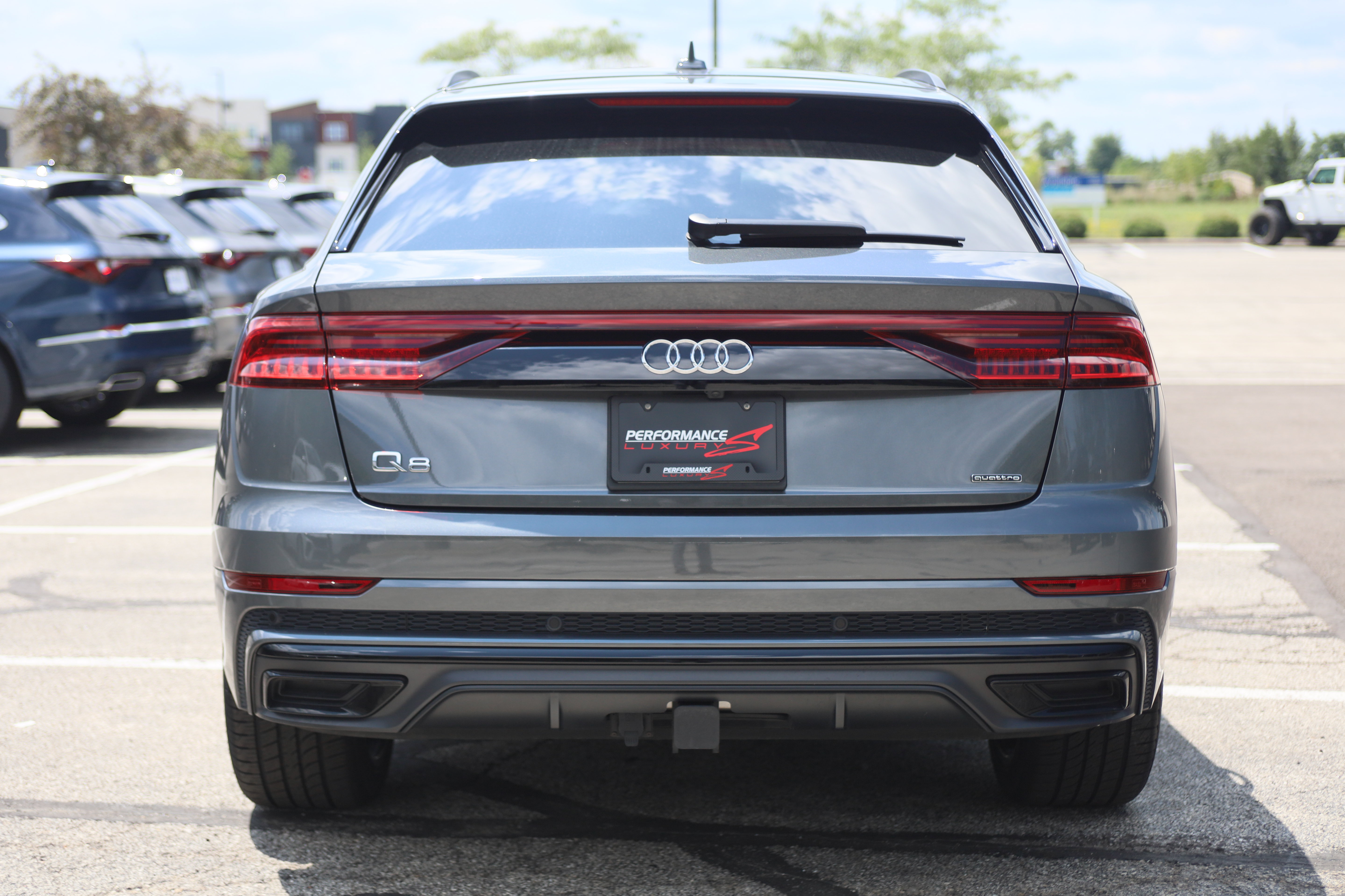 Used 2020 Audi Q8 Prestige w/ Prestige Package AWD/4WD image 5
