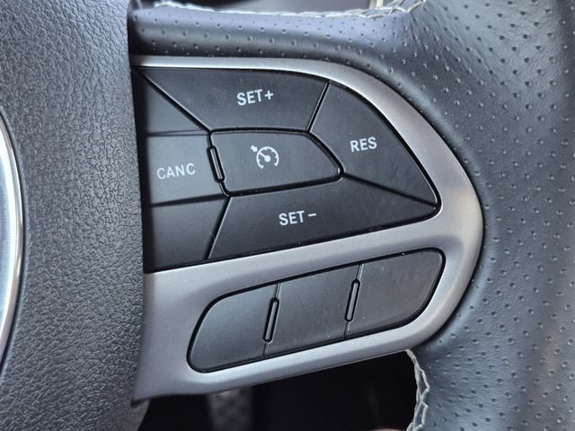Used 2023 Dodge Challenger SRT Hellcat w/ Driver Convenience Group RWD image 17