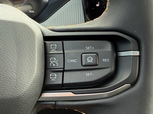 New 2026 Jeep Cherokee Overland AWD/4WD image 15