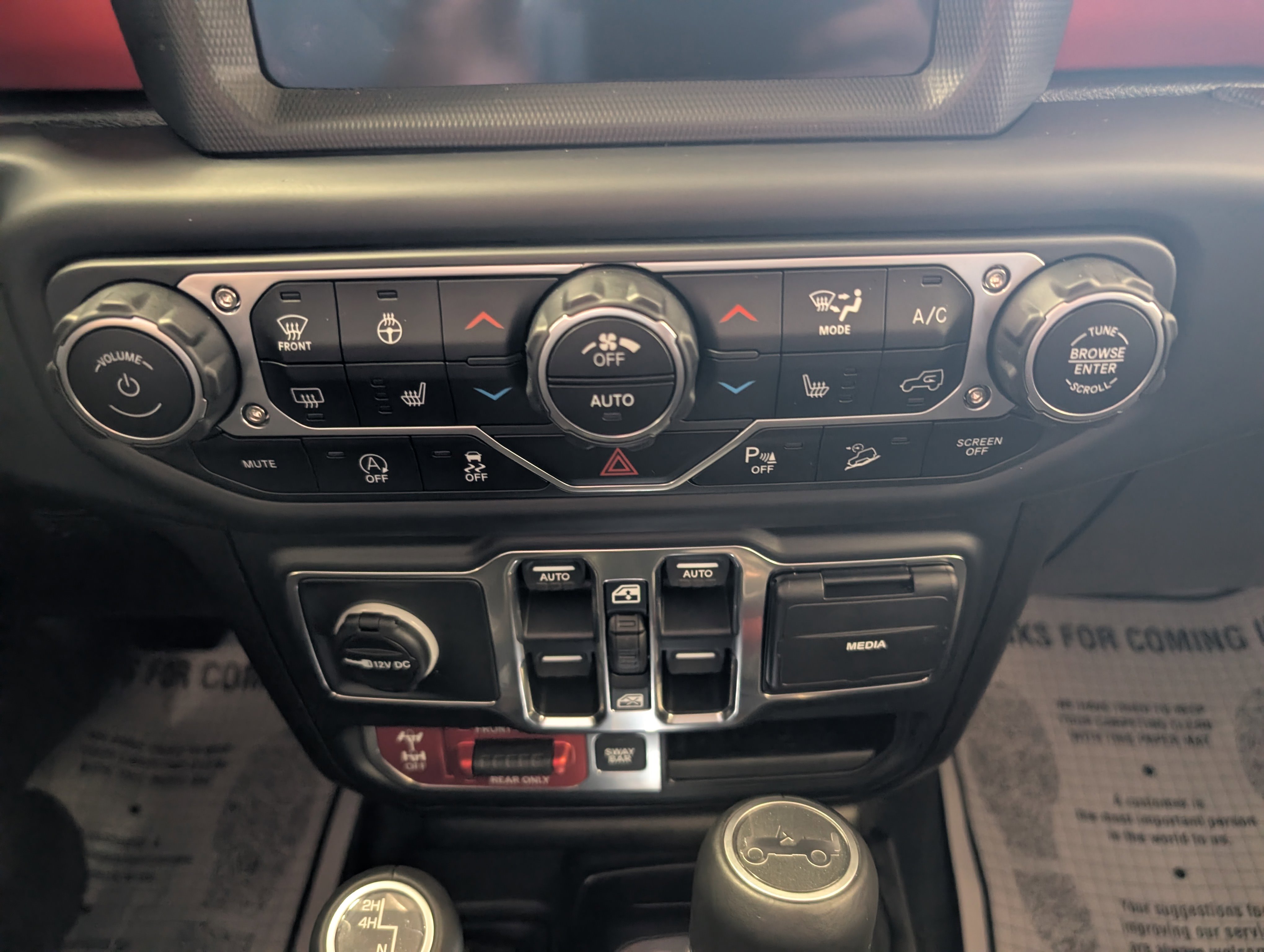 Used 2018 Jeep Wrangler Unlimited Rubicon image 21