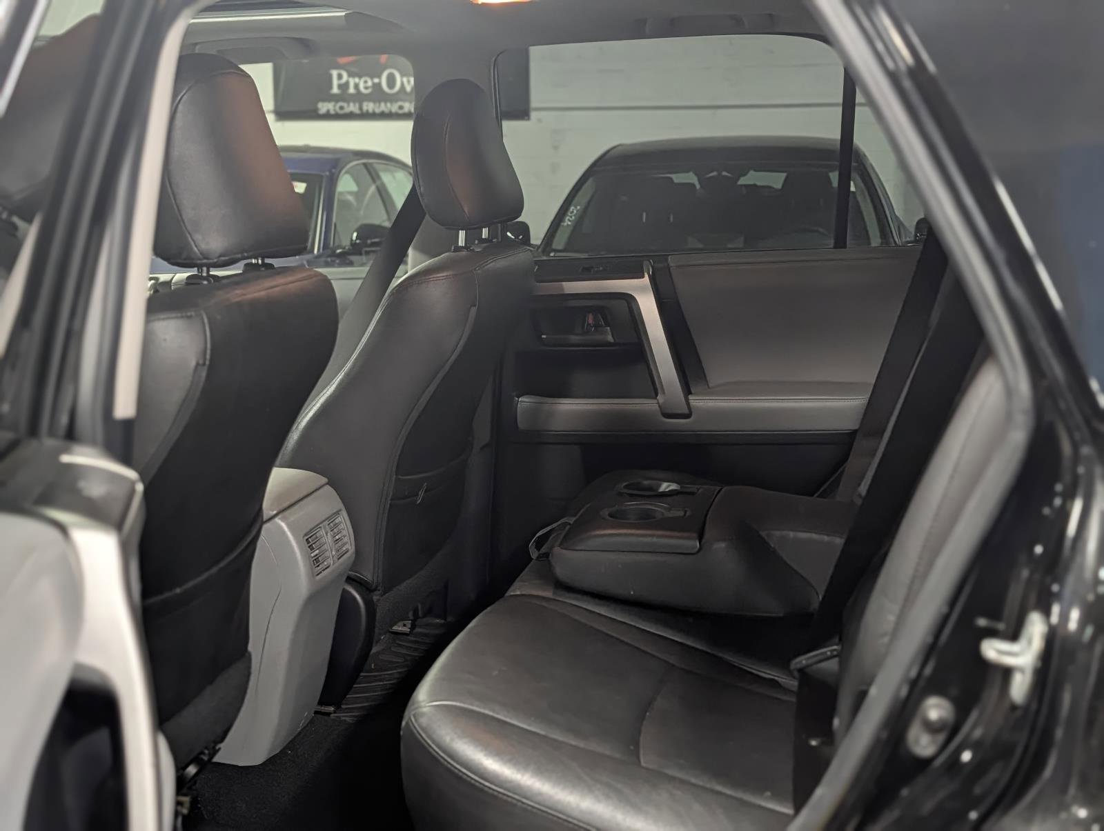 Used 2013 Toyota 4Runner SR5 w/ Convenience Pkg image 5