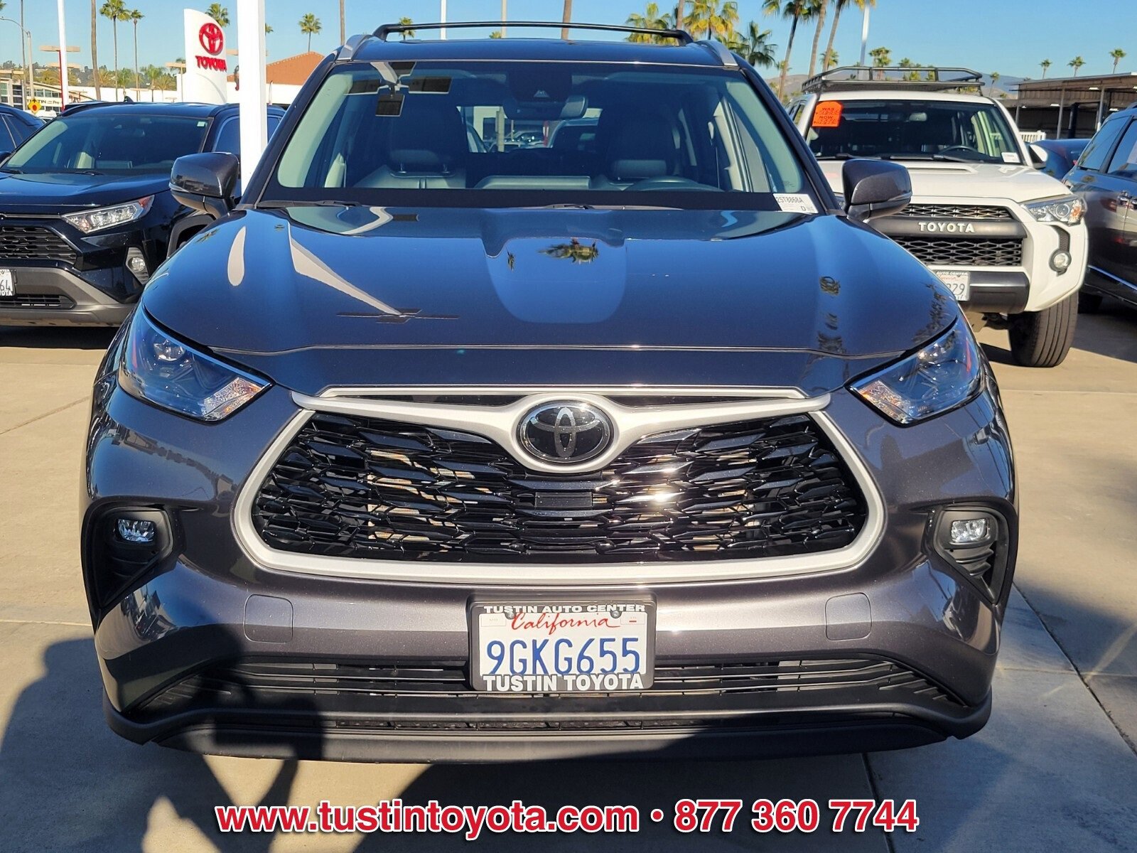 Certified 2023 Toyota Highlander XLE image 8